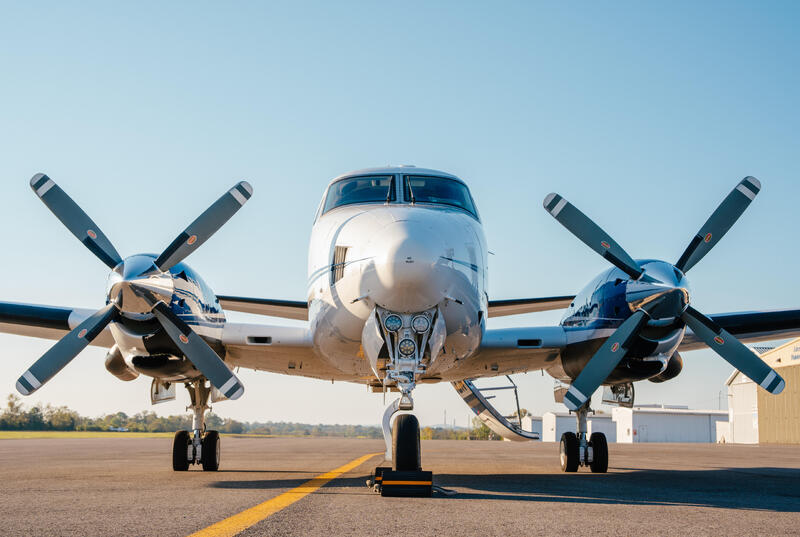 Beechcraft King Air B100 thumbnail 7