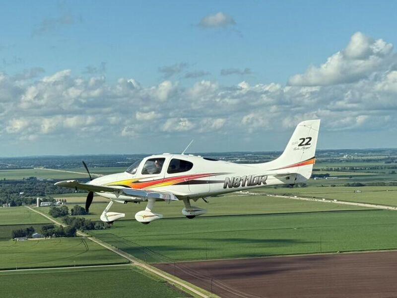 Cirrus Sr22 G2 thumbnail 3