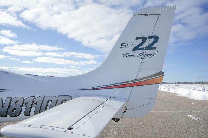2007 Cirrus SR22 G2 4