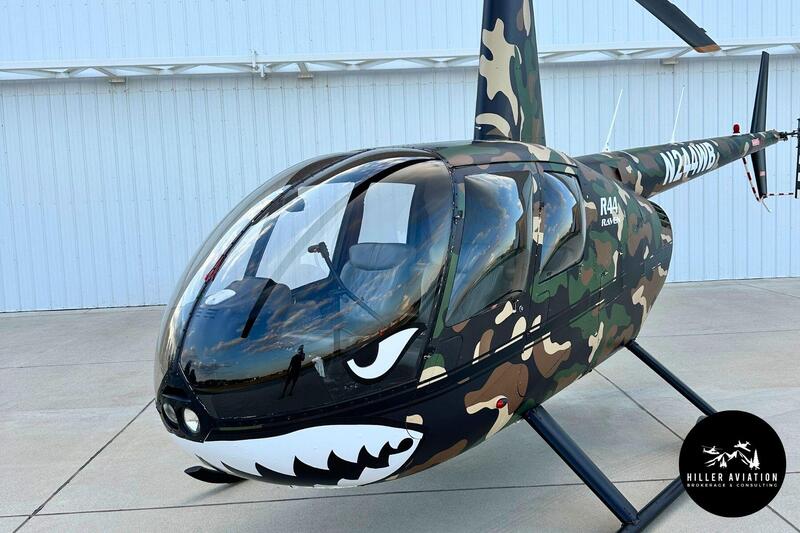 1980 Piston Helicopter Robinson thumbnail 2