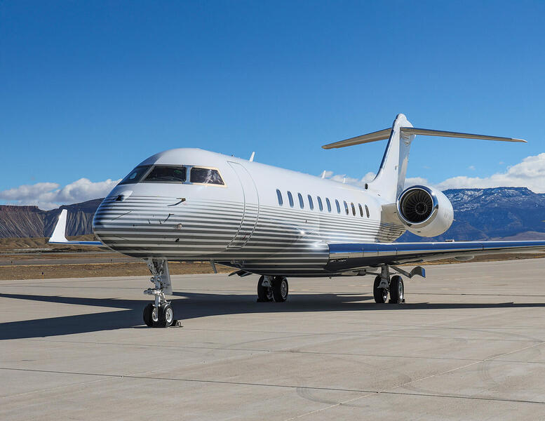 Bombardier Global 5000 thumbnail 3