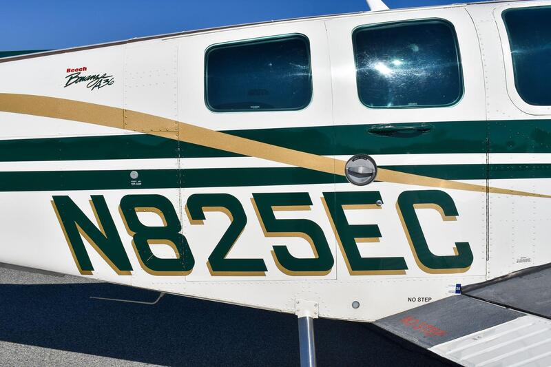 Beechcraft A36 Bonanza thumbnail 9