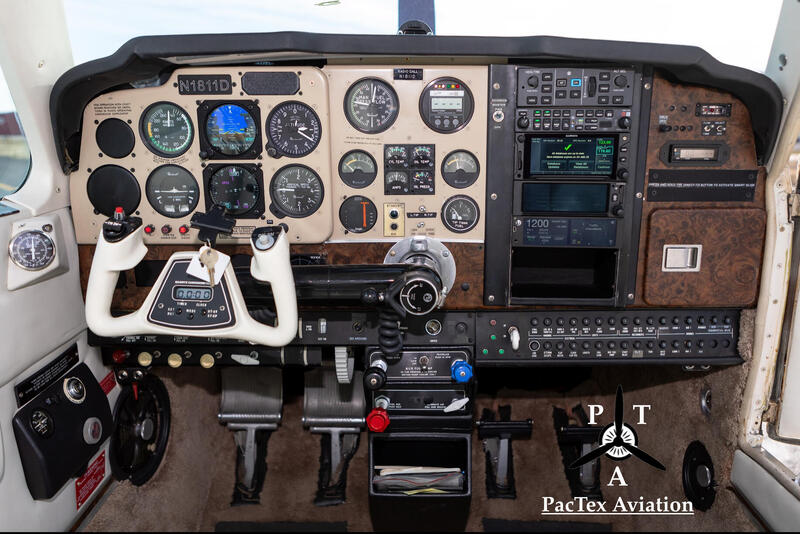 Beechcraft A36tc Bonanza thumbnail 23