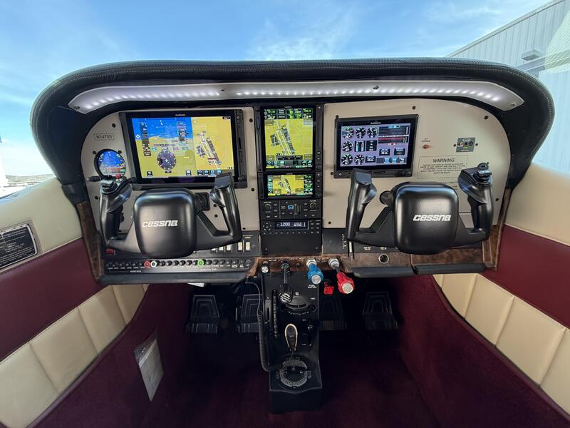 1976 Cessna 182P Skylane 4