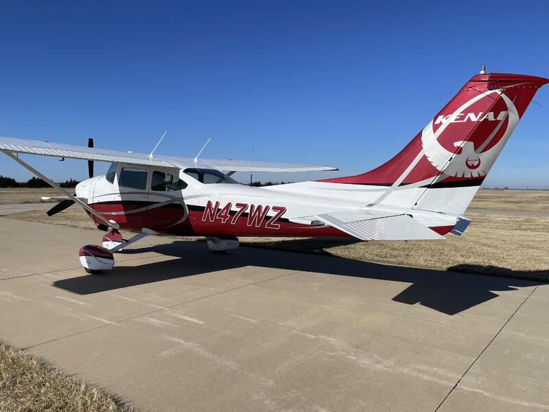 Cessna 182p Skylane thumbnail 6