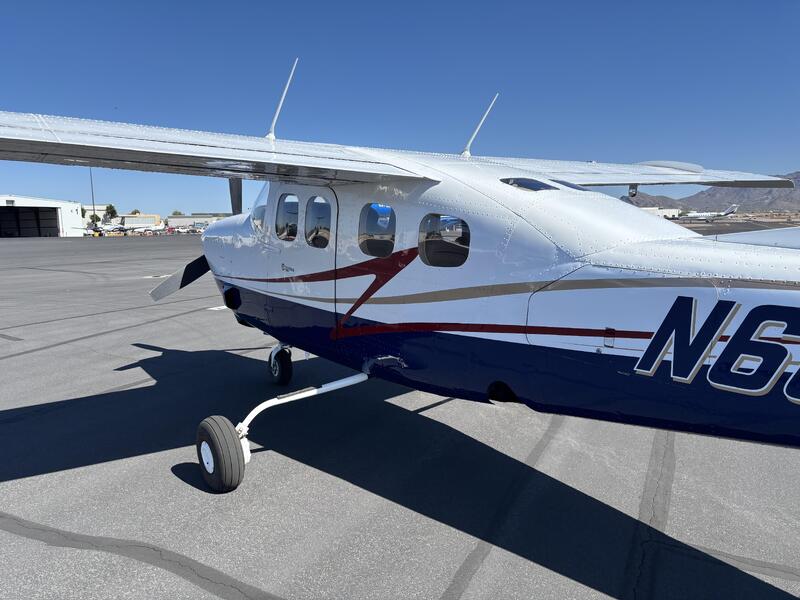 Cessna P210n Centurion thumbnail 10