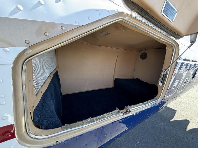 Cessna P210n Centurion thumbnail 50