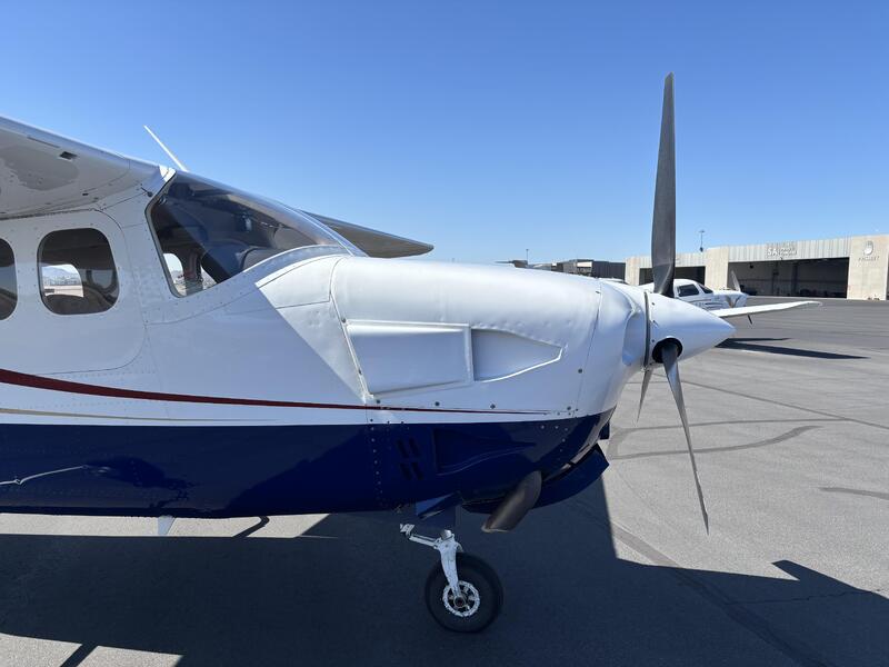 Cessna P210n Centurion thumbnail 13