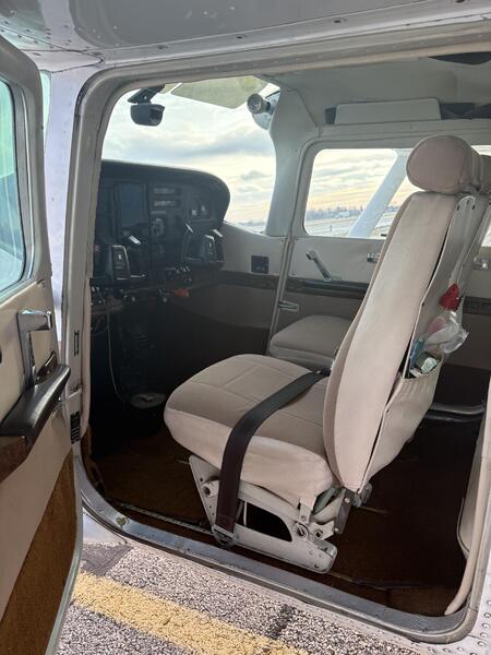 Cessna Tr182 Skylane thumbnail 12