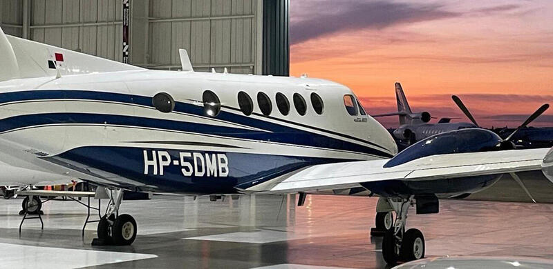 Beechcraft King Air B200 thumbnail 5