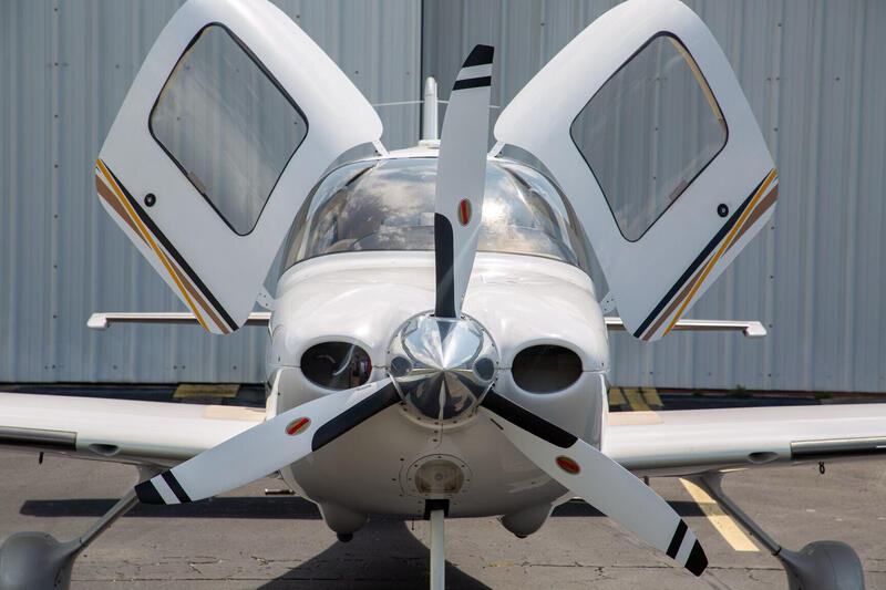 1990 Cirrus Sr22 G2 thumbnail 19