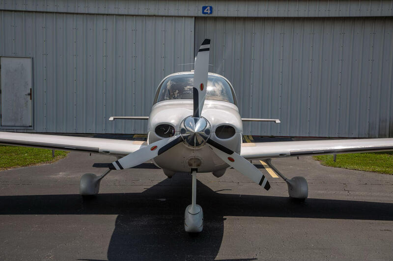 1990 Cirrus Sr22 G2 thumbnail 18