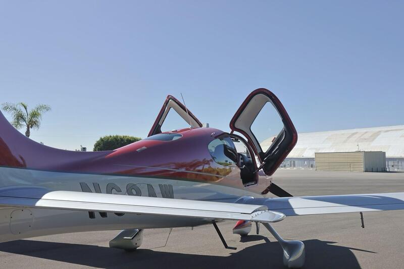 2012 Cirrus SR22T G3 4