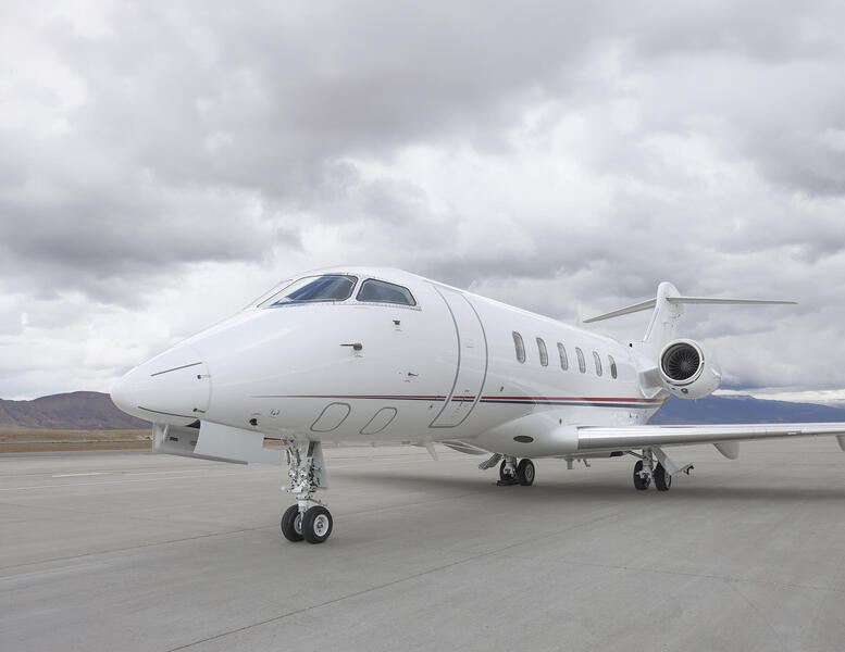 Bombardier Challenger 350 thumbnail 3