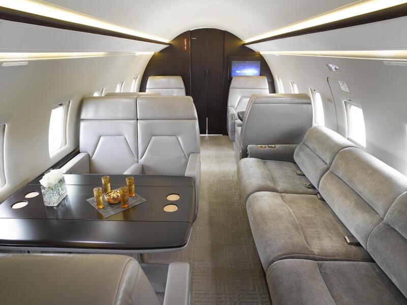Bombardier Challenger 604 Cl 604 thumbnail 12