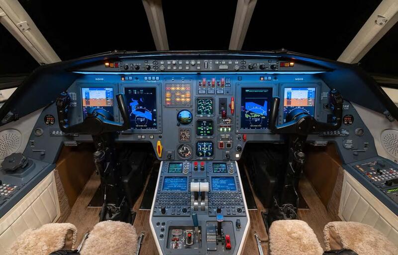 2000 Dassault Falcon 2000 thumbnail 6