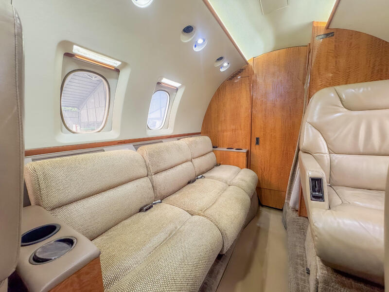 Hawker 800a thumbnail 11