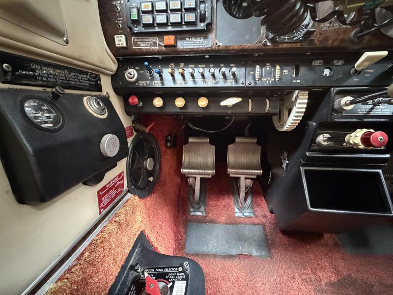 Beechcraft A36tc Bonanza thumbnail 45