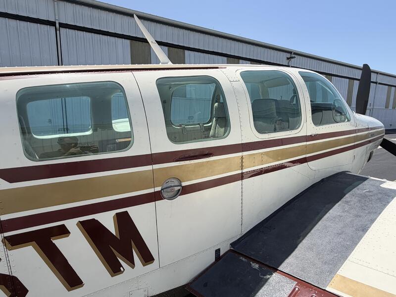 Beechcraft A36tc Bonanza thumbnail 18