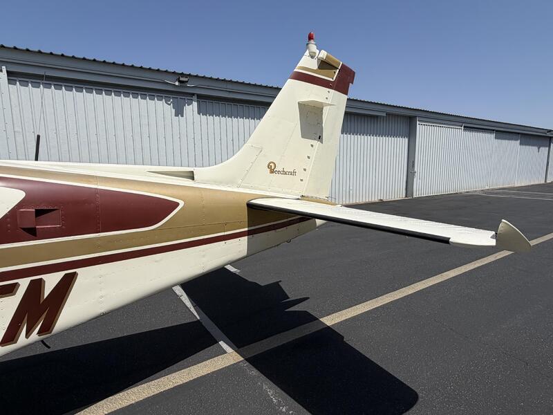 Beechcraft A36tc Bonanza thumbnail 12