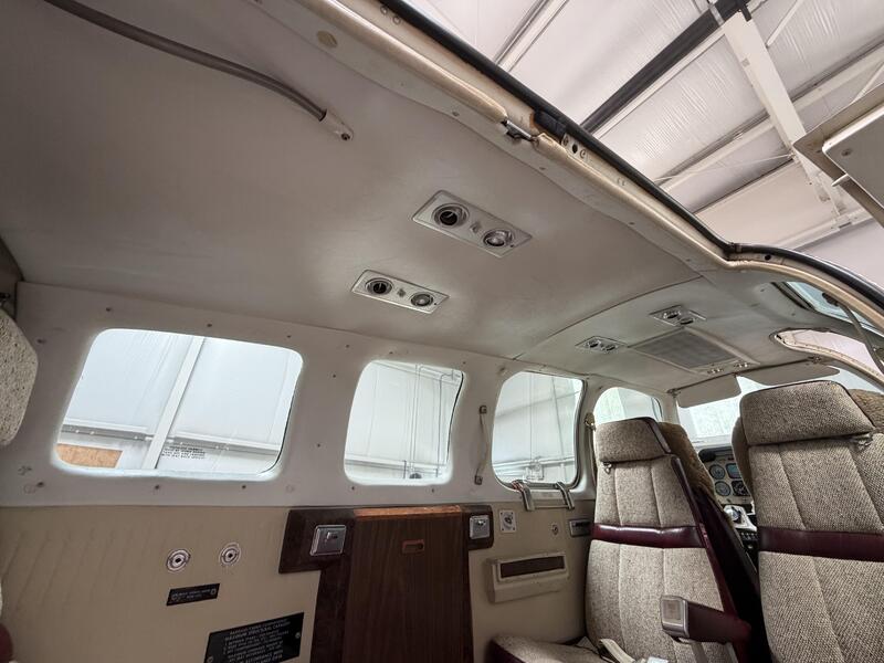 Beechcraft A36tc Bonanza thumbnail 50