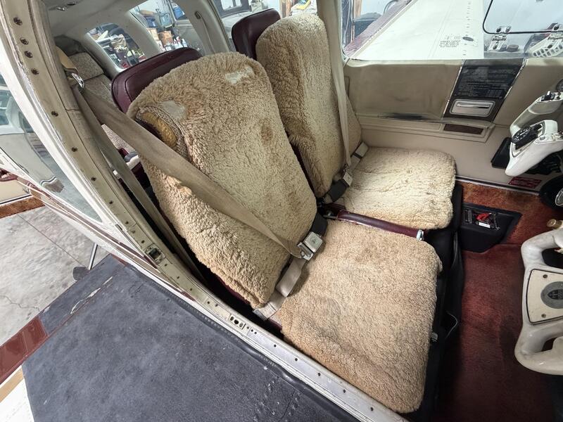 Beechcraft A36tc Bonanza thumbnail 32