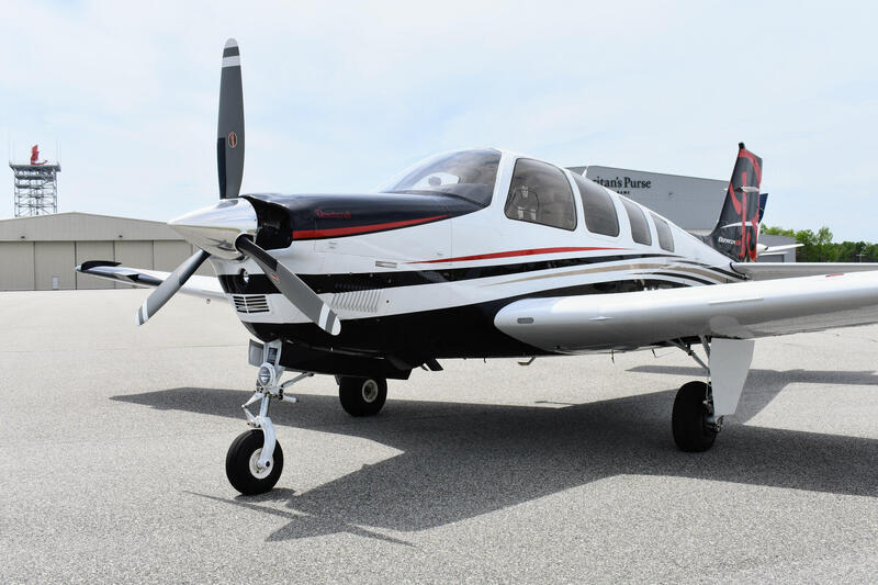 Beechcraft G36 Bonanza thumbnail 3