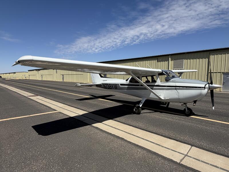 Cessna 172n Skyhawk thumbnail 31