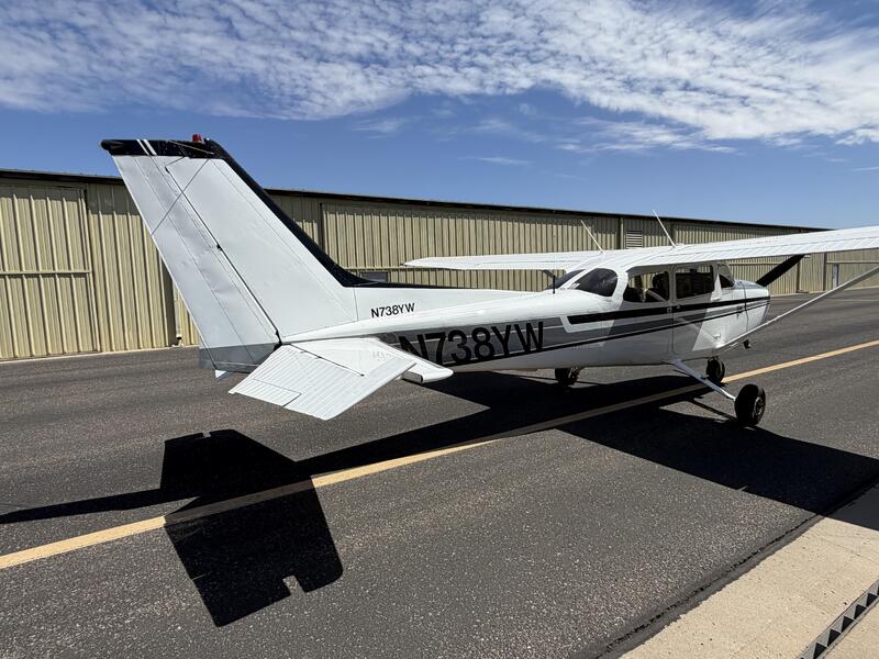 Cessna 172n Skyhawk thumbnail 17