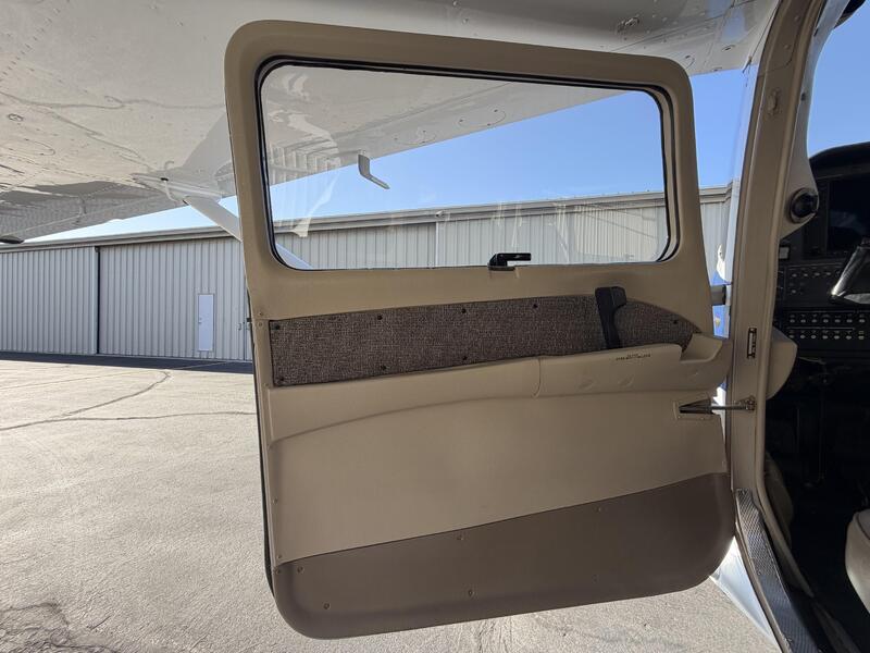 Cessna 182t Skylane thumbnail 45