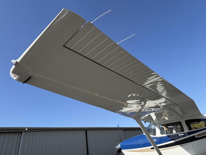 Cessna 182t Skylane thumbnail 9