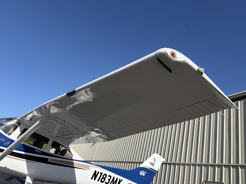 Cessna 182t Skylane thumbnail 7