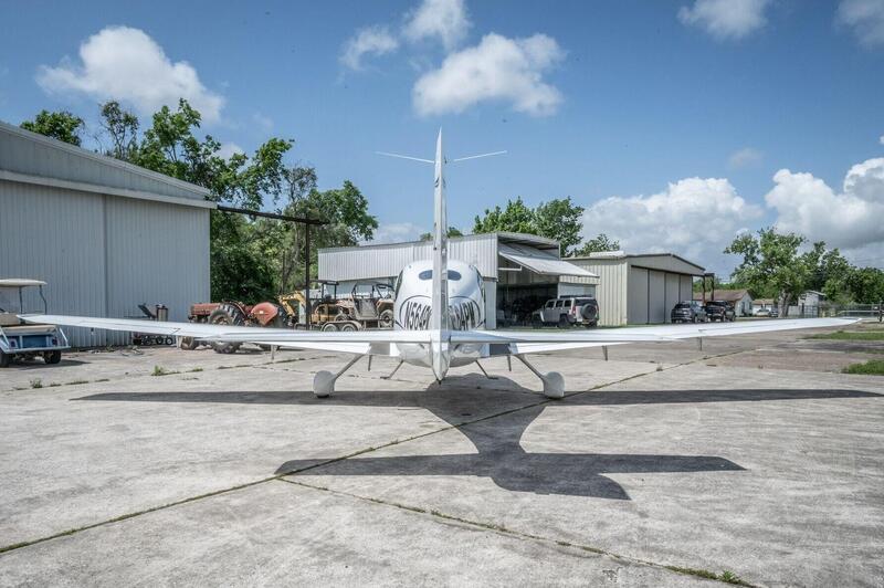 Cirrus Sr22 G2 thumbnail 4