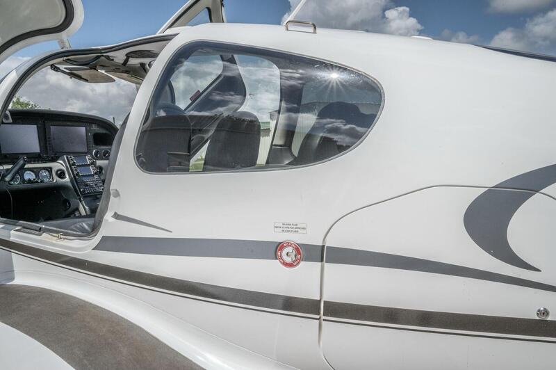 Cirrus Sr22 G2 thumbnail 7