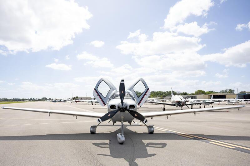 Cirrus Sr22 G3 thumbnail 3