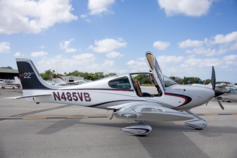 Cirrus Sr22 G3 thumbnail 14