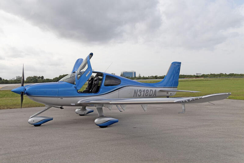 2018 Cirrus SR22T G6 4