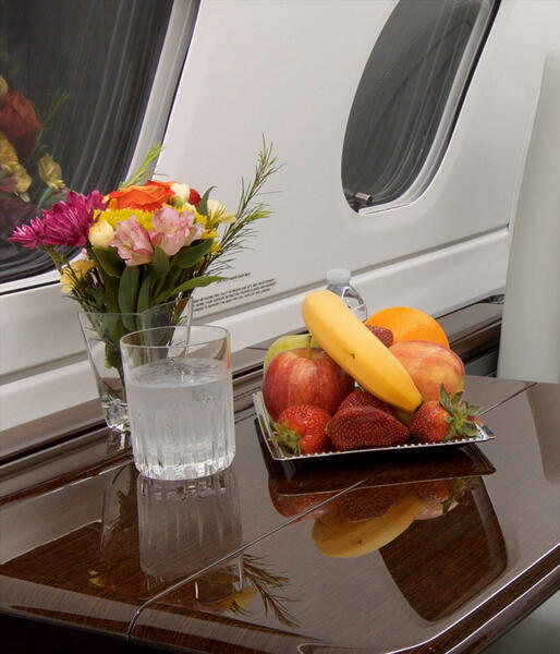 Embraer Phenom 300e thumbnail 11