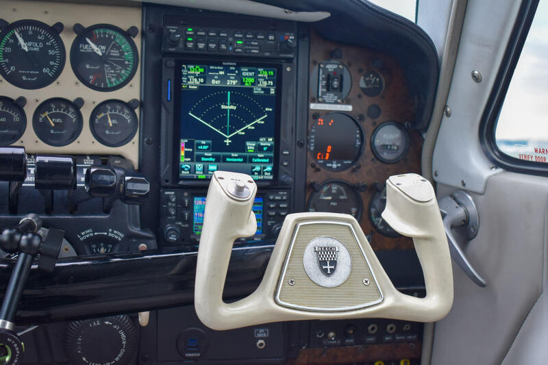 Beechcraft Baron B55 thumbnail 16