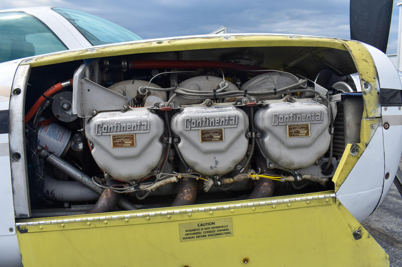 Beechcraft Baron B55 thumbnail 34