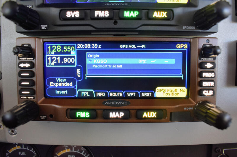 Beechcraft A36 Bonanza thumbnail 17