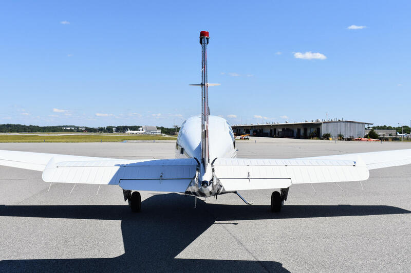 Beechcraft A36 Bonanza thumbnail 8