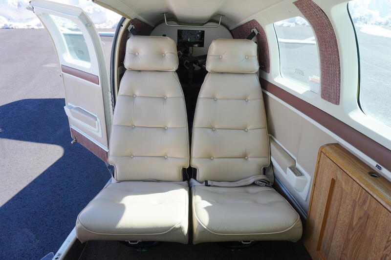 Beechcraft A36 Bonanza thumbnail 48