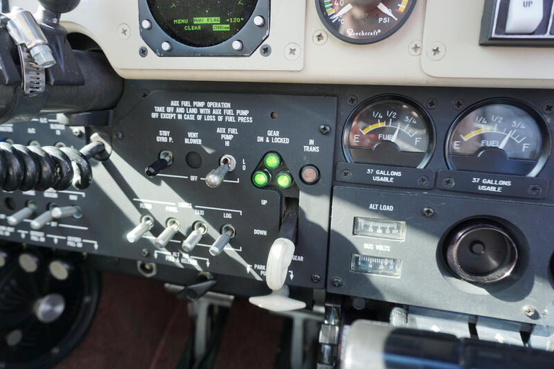 1997 Beechcraft A36 Bonanza 3