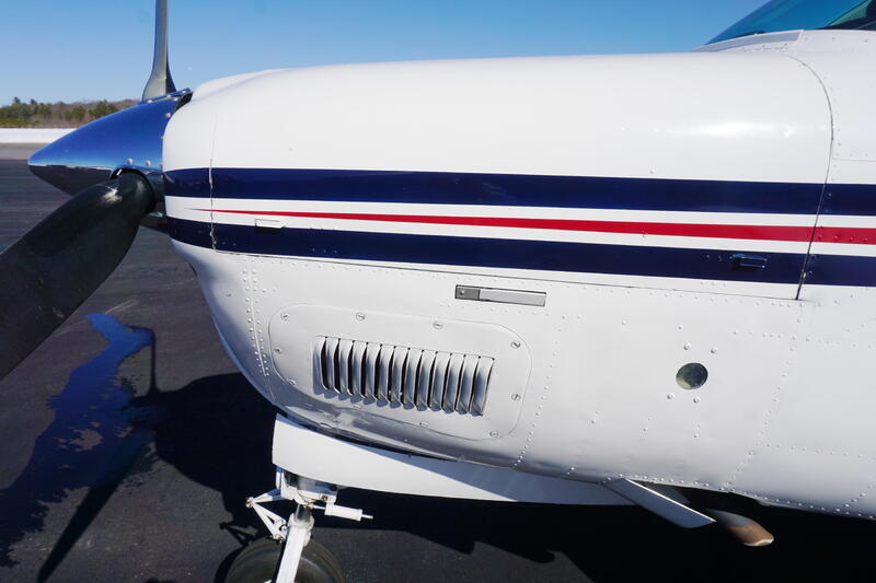 Beechcraft A36 Bonanza thumbnail 15