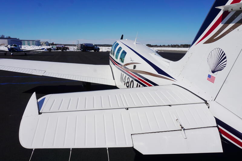 Beechcraft A36 Bonanza thumbnail 8