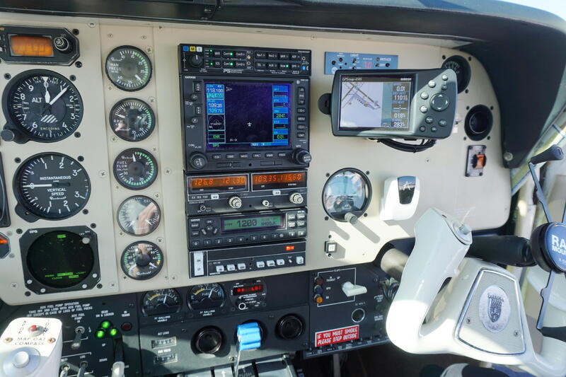 Beechcraft A36 Bonanza thumbnail 24
