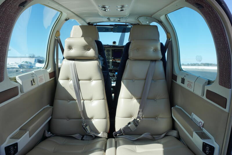 1997 Beechcraft A36 Bonanza 5