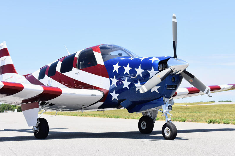 Beechcraft G36 Bonanza thumbnail 2