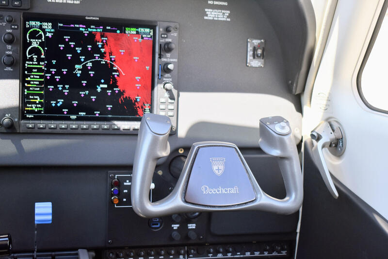 Beechcraft G36 Bonanza thumbnail 15